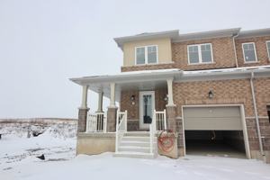 featured image of 176 Maclachlan Ave #1
