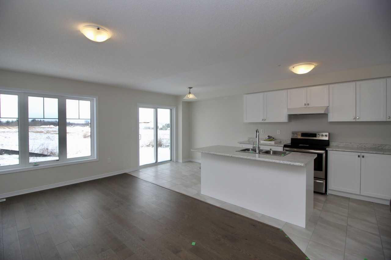 176 Maclachlan Ave #1 - Photo 4 of 14