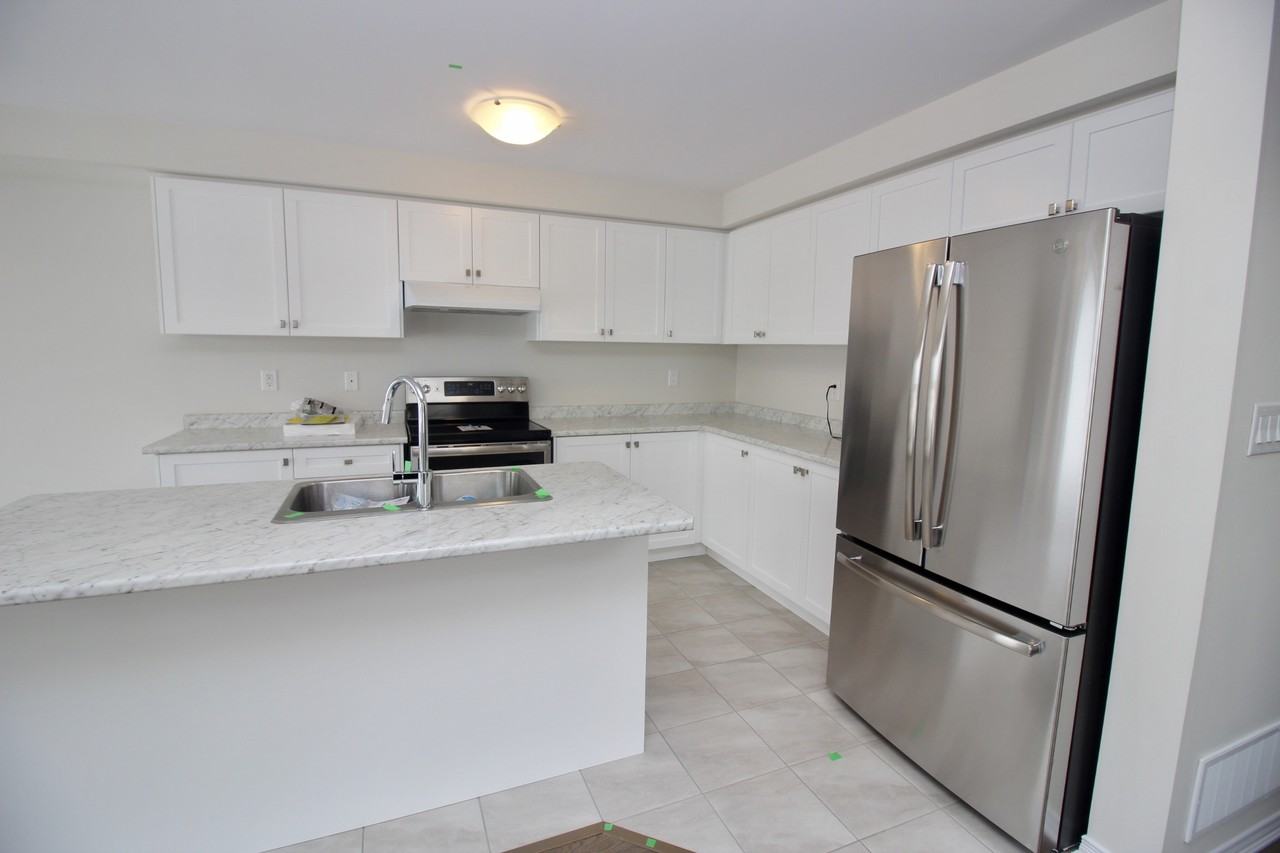 176 Maclachlan Ave #1 - Photo 5 of 14