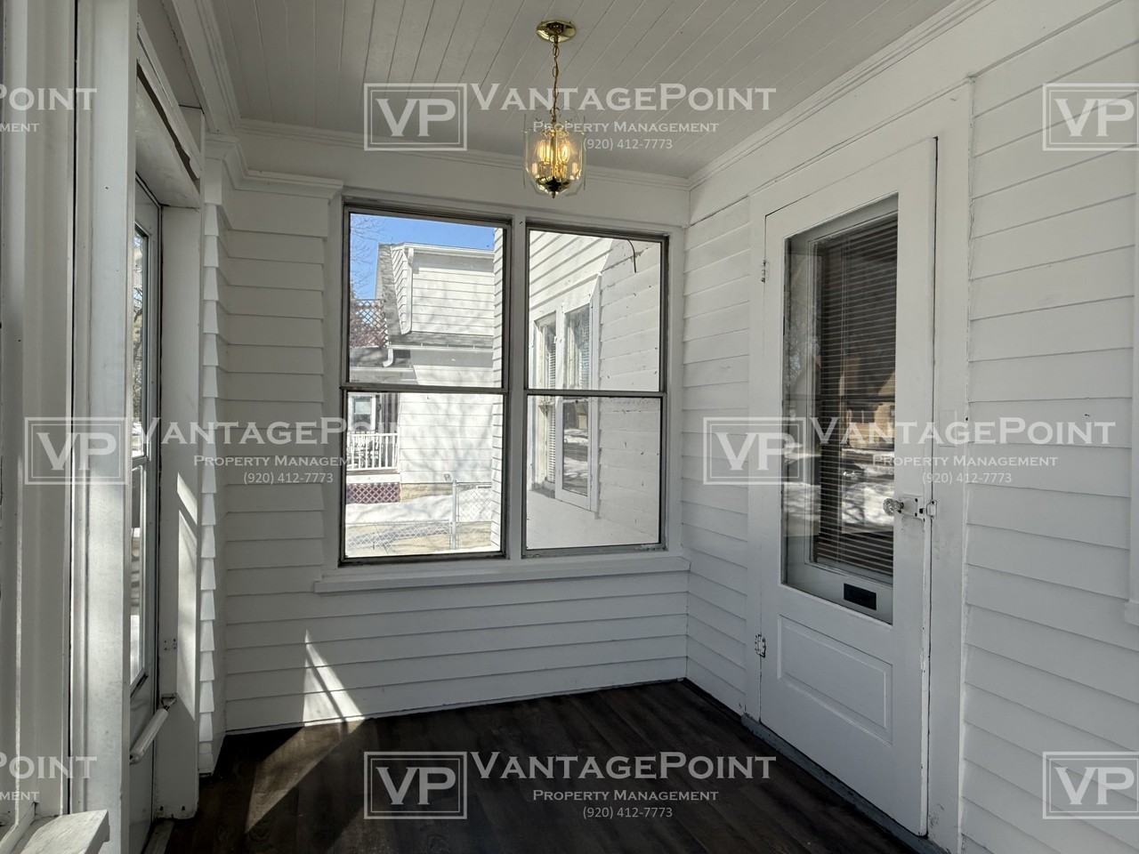 722 Bond St #1 - Photo 2 of 23