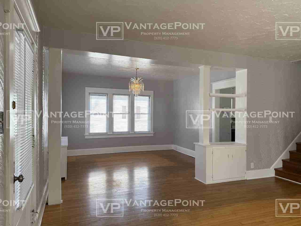 722 Bond St #1 - Photo 6 of 23