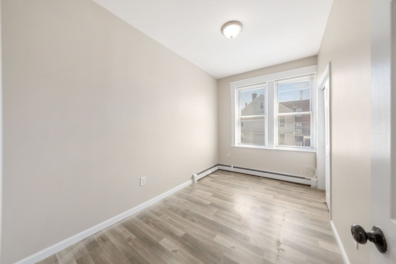 14 1st St #2 - Photo 7 of 25