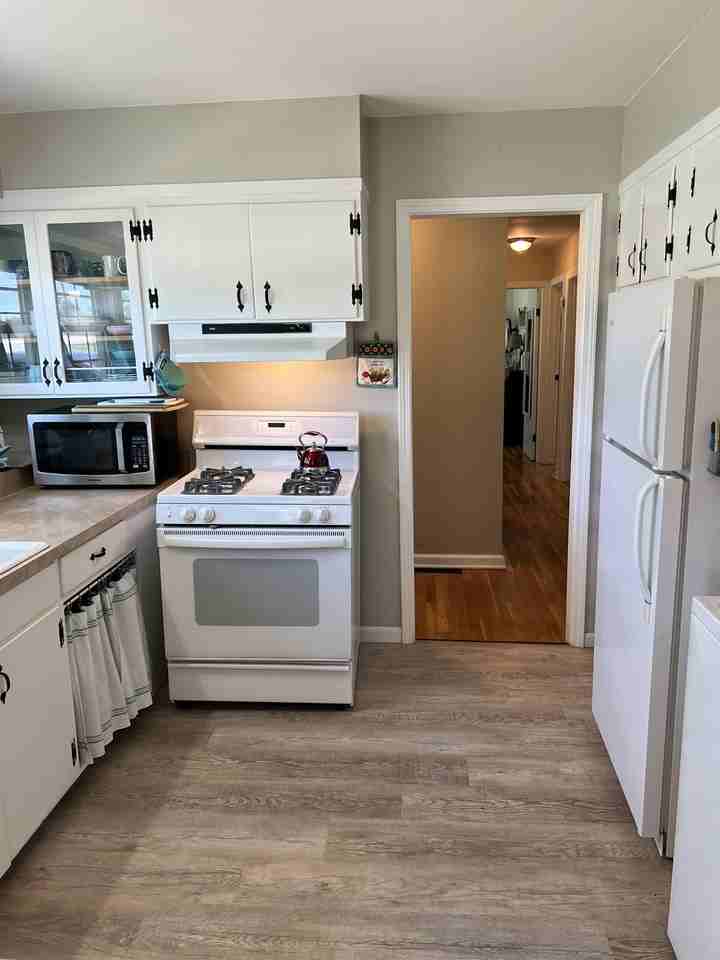 601 E Mckissock St #1 - Photo 6 of 46