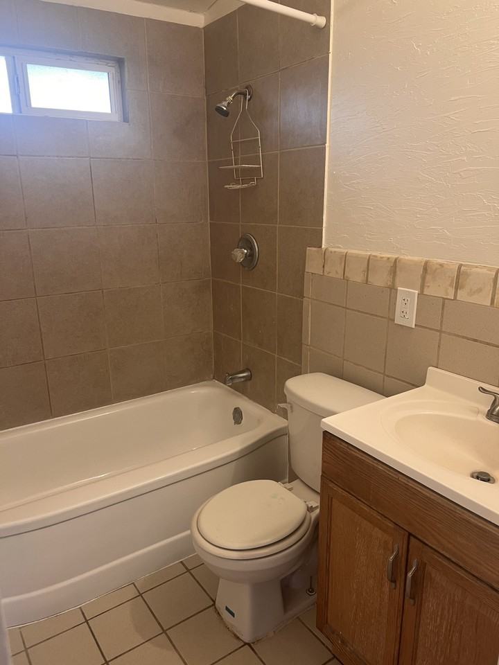 2536 S Treat Ave #2536 - Photo 3 of 11