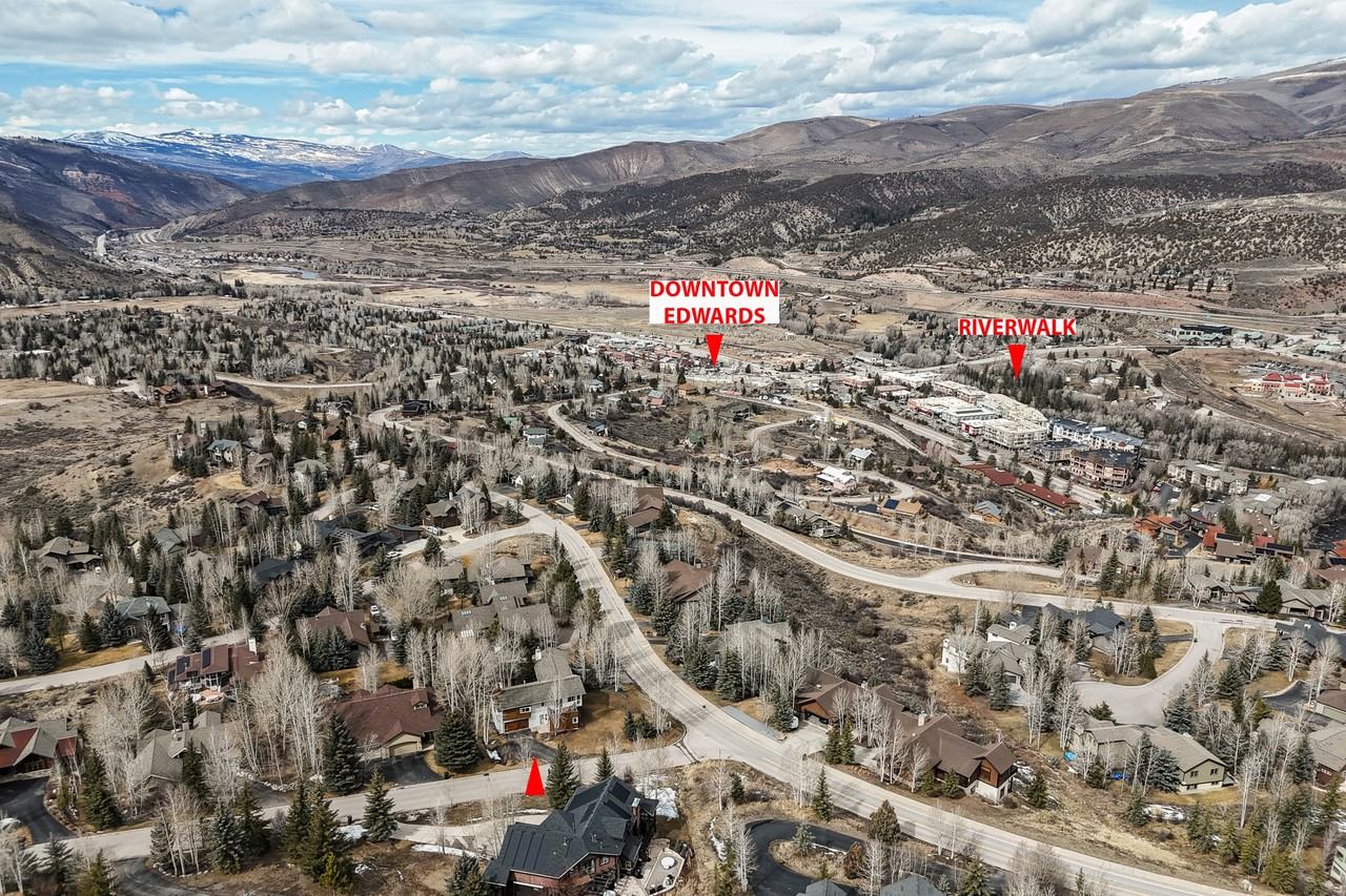 11 Russell Trl #1 - Photo 2 of 19