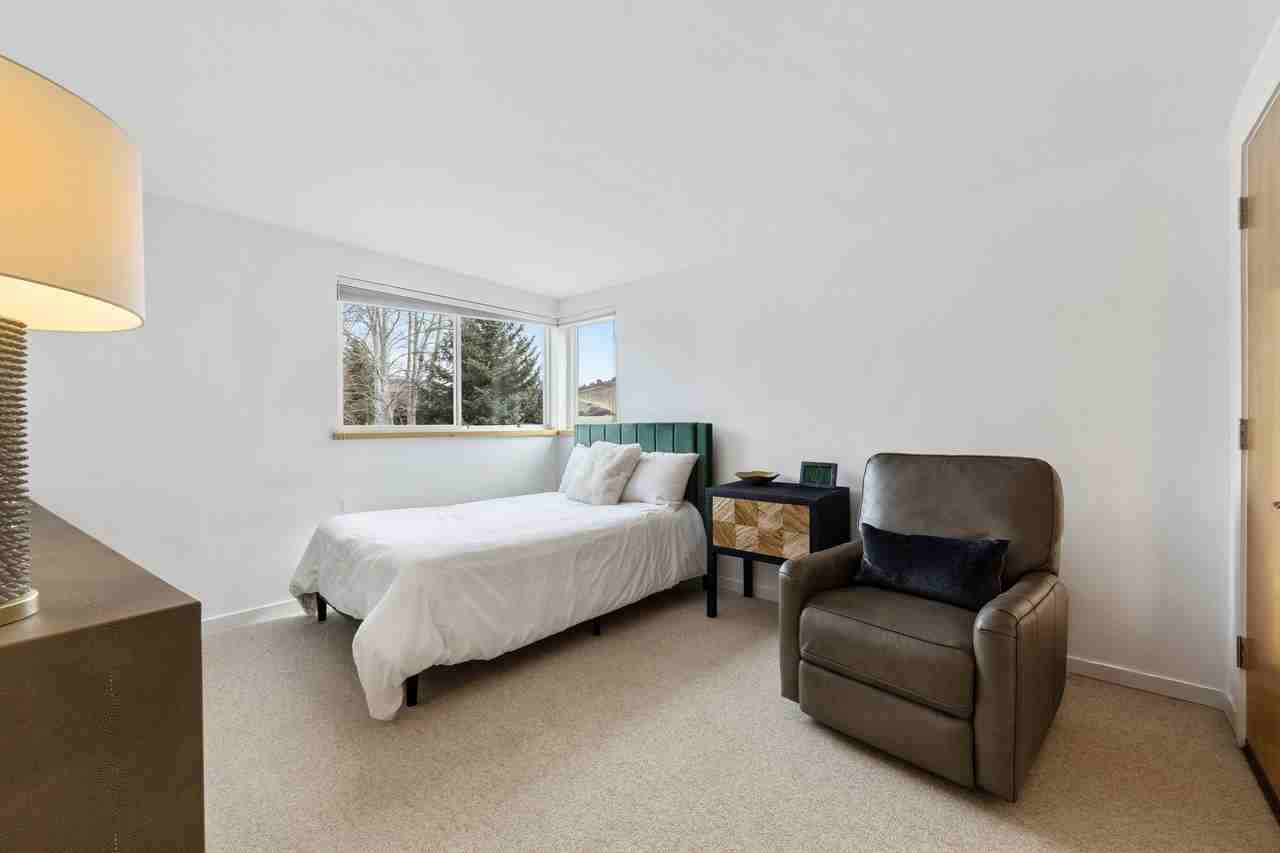 11 Russell Trl #1 - Photo 4 of 19