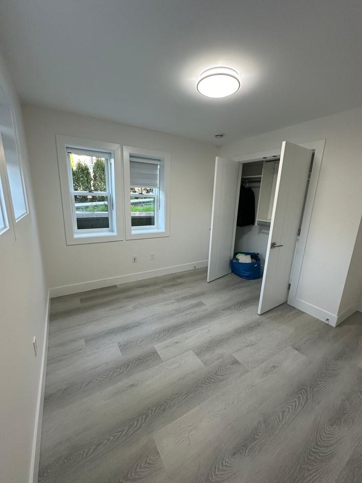 6985 Canada Way #4 - Photo 4 of 9