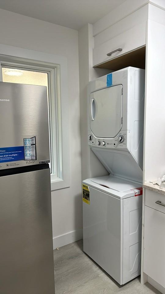 6985 Canada Way #4 - Photo 5 of 9