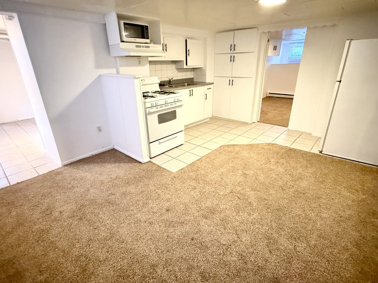 925 Wilson Ave #3 - Photo 7 of 30