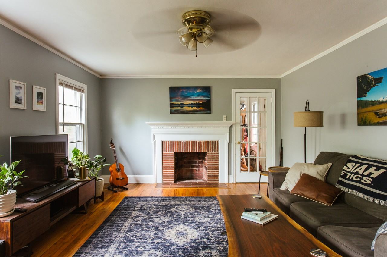 365 Holman Ave #1 - Photo 3 of 22