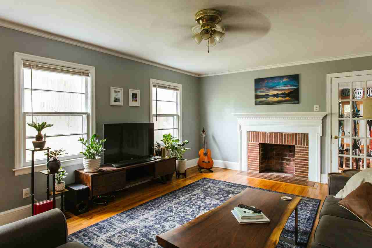 365 Holman Ave #1 - Photo 4 of 22