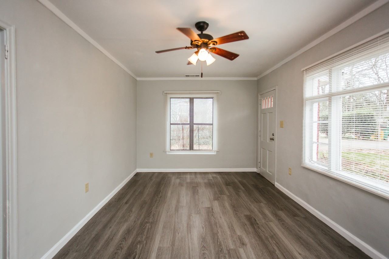 145 Sylvia Cir #1 - Photo 4 of 26