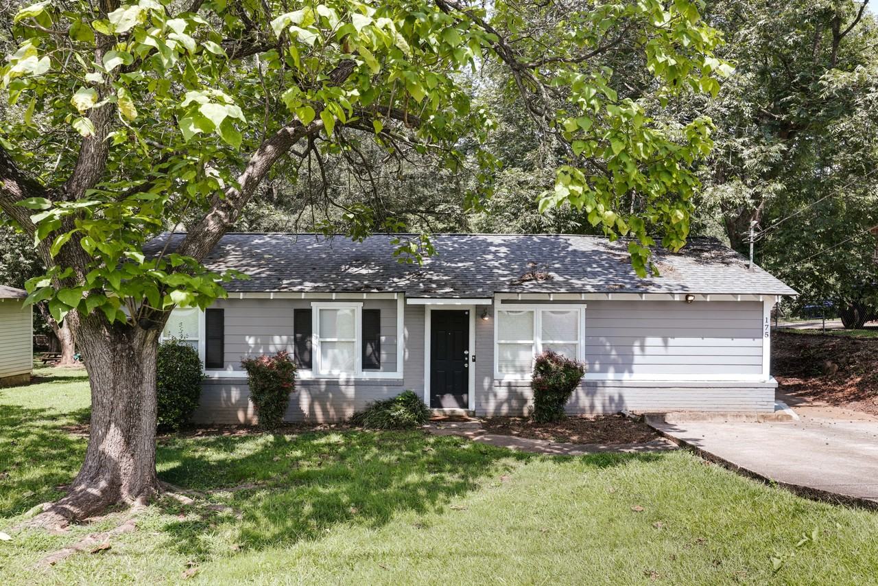 175 Herman St #1 - Photo 3 of 35