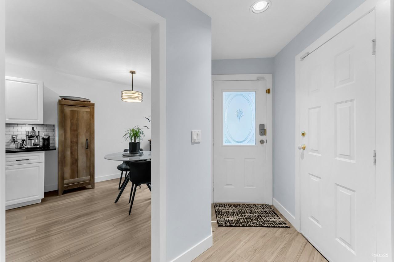 15550 26 Avenue #140 - Photo 2 of 24