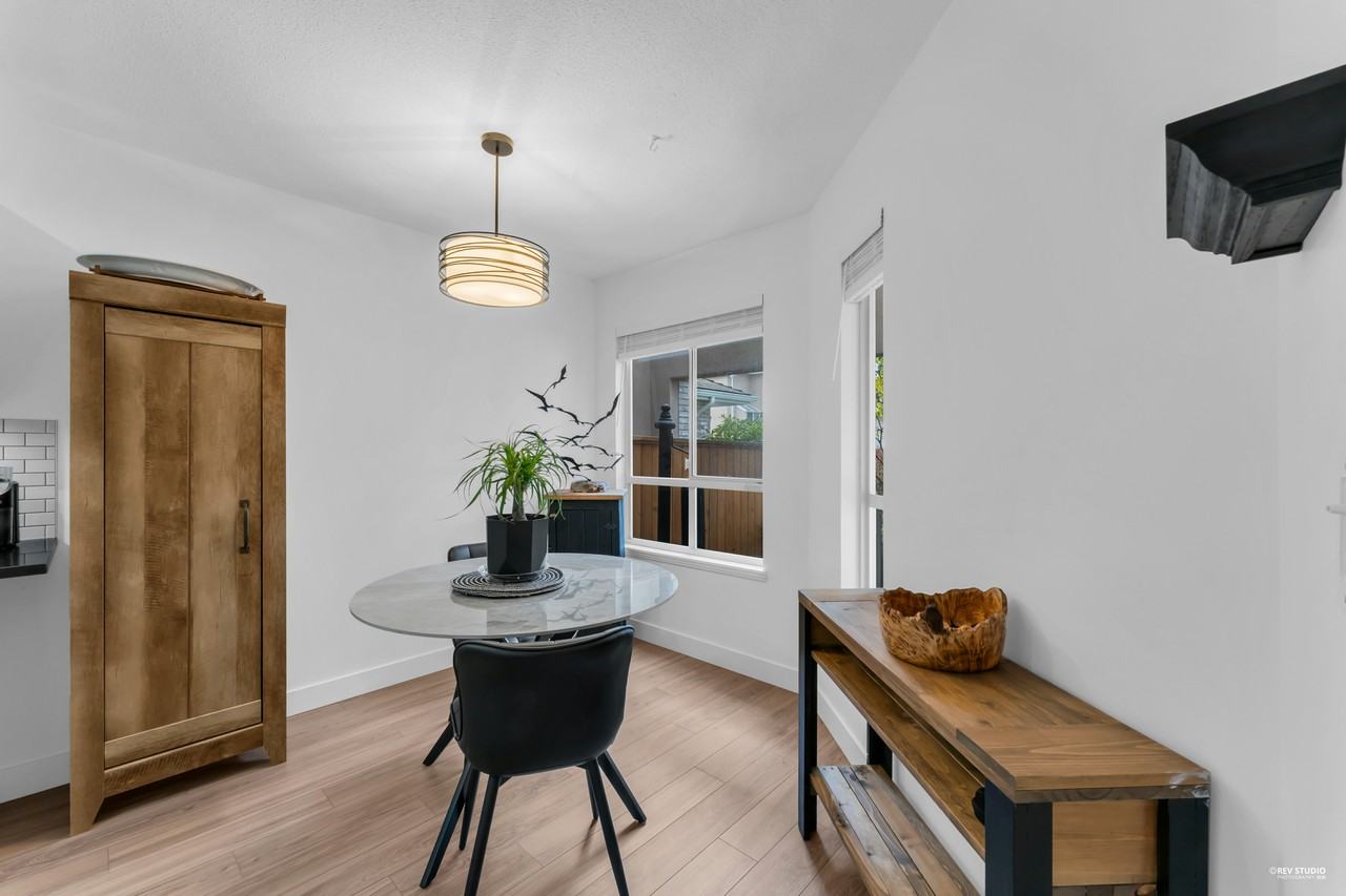 15550 26 Avenue #140 - Photo 4 of 24