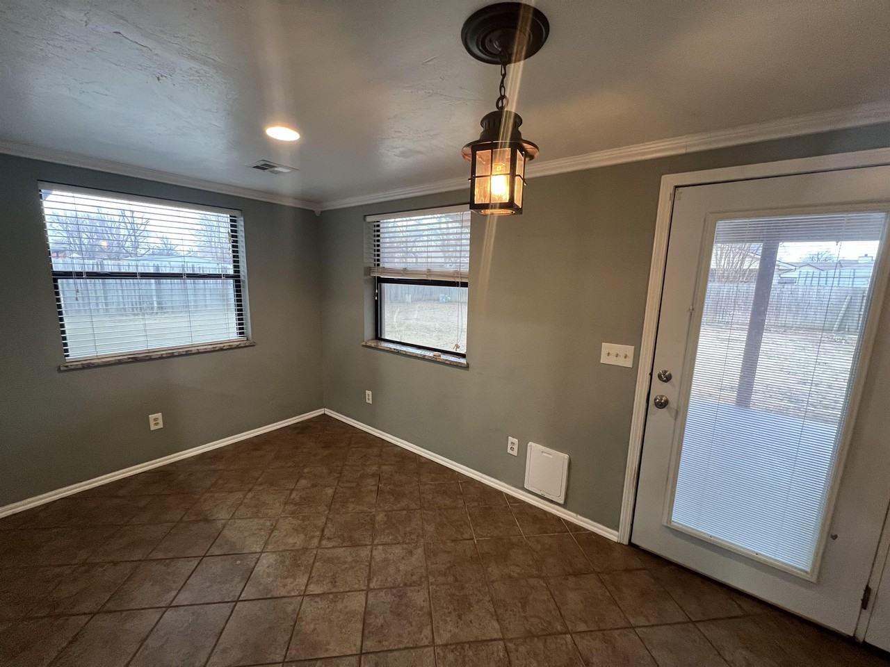 628 Waterview Rd #1 - Photo 4 of 14