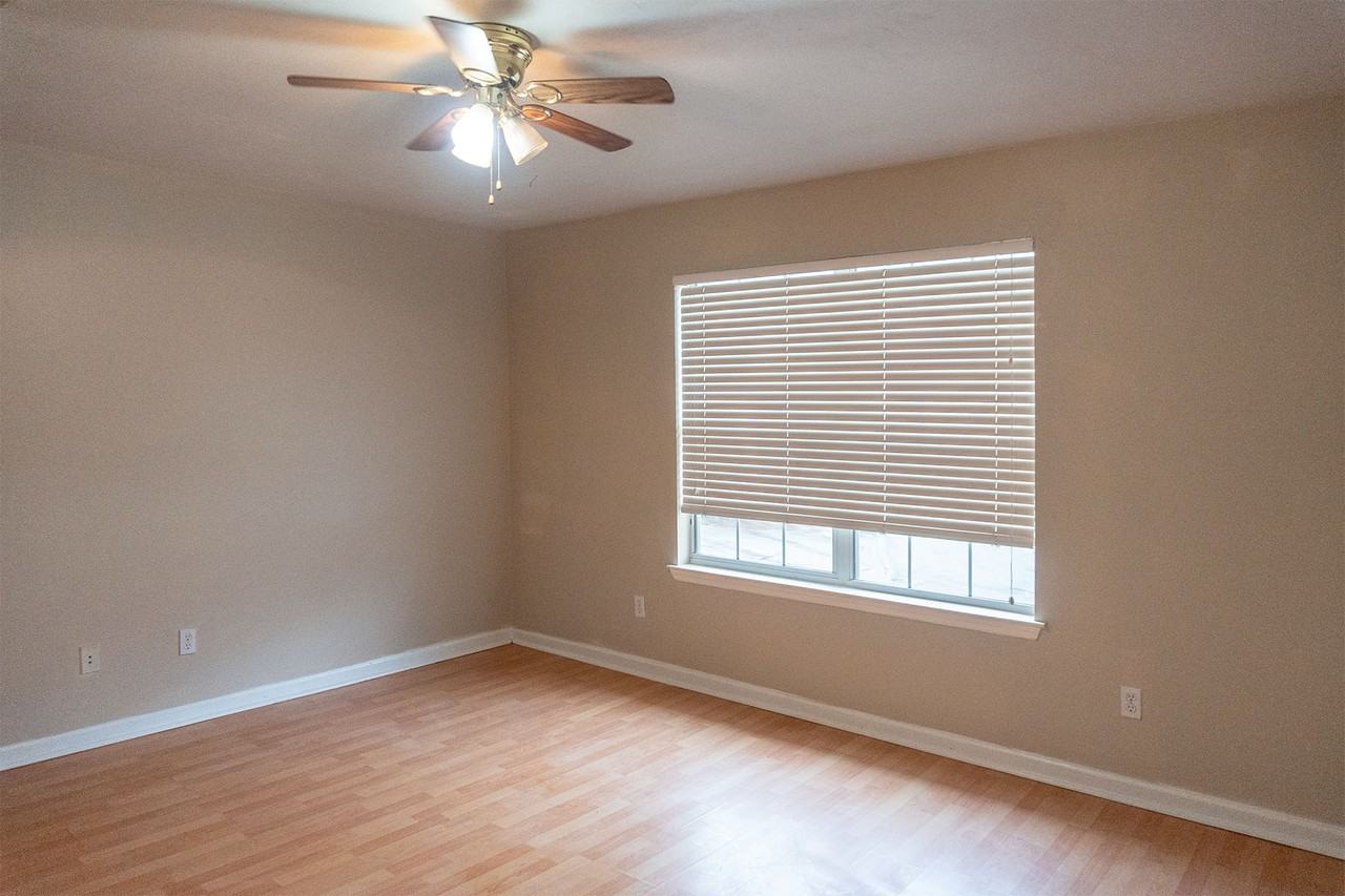 2403 Hartsfield Rd #1 - Photo 6 of 15