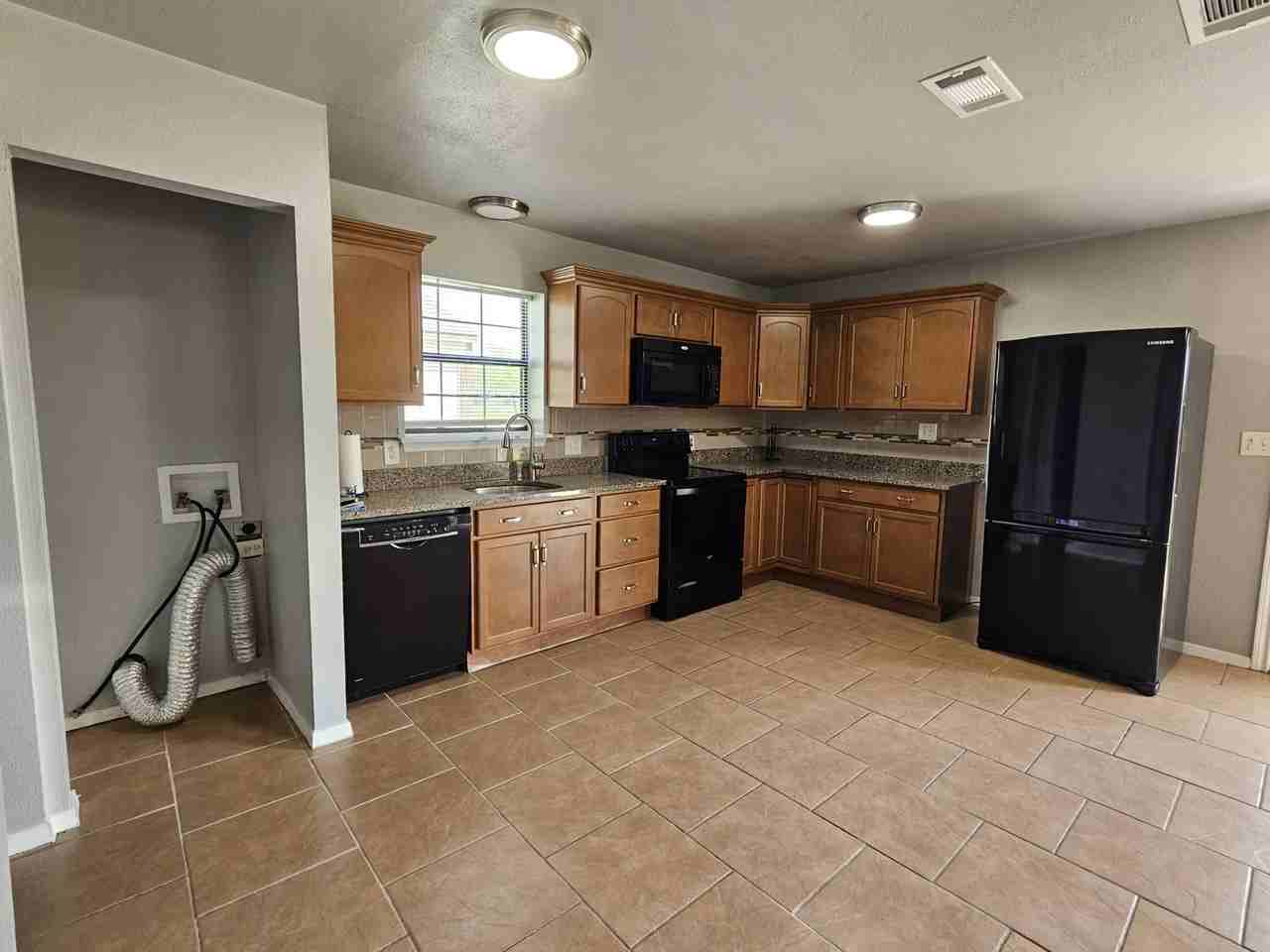 378 Fm 1903 #1 - Photo 3 of 9