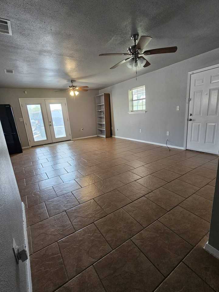 378 Fm 1903 #1 - Photo 4 of 9