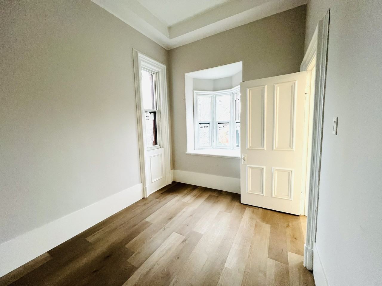 Blake Residence - Photo 6 of 15