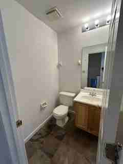 4390 McPherson AvenueMcPherson Avenue #4390E - Photo 3 of 37