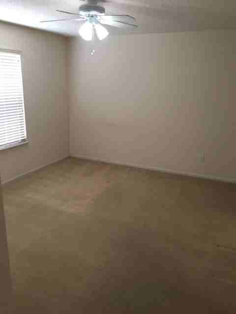 5217 Congressional Pl #1 - Photo 5 of 10