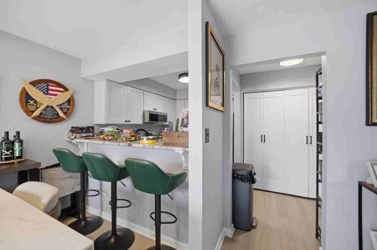 6 Tamarisk Quay #1 - Photo 3 of 10