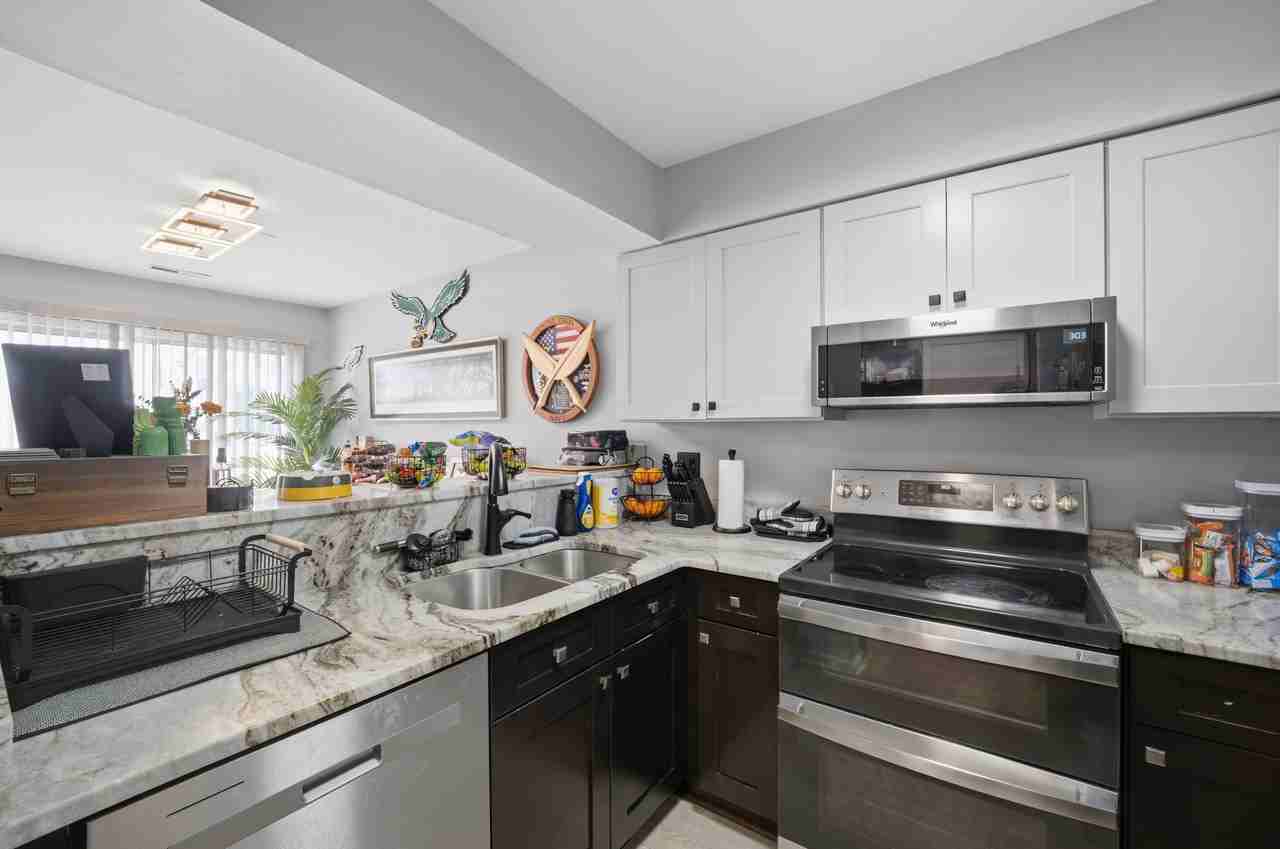 6 Tamarisk Quay #1 - Photo 5 of 10