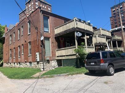 McPherson Avenue - 4396-2EMcPherson Avenue #4396-2E - Photo 2 of 39