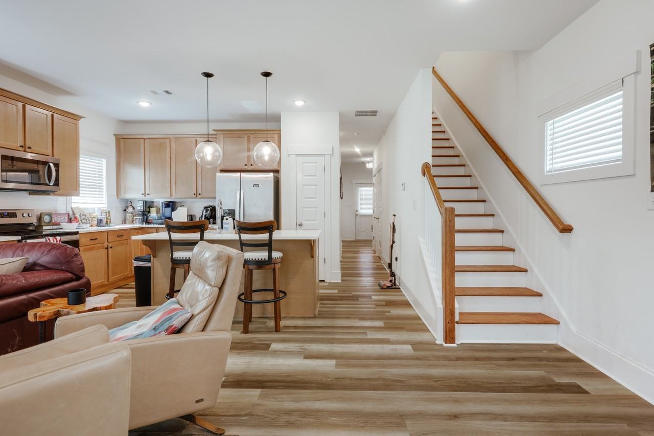 374 Arch St #1 - Photo 7 of 24