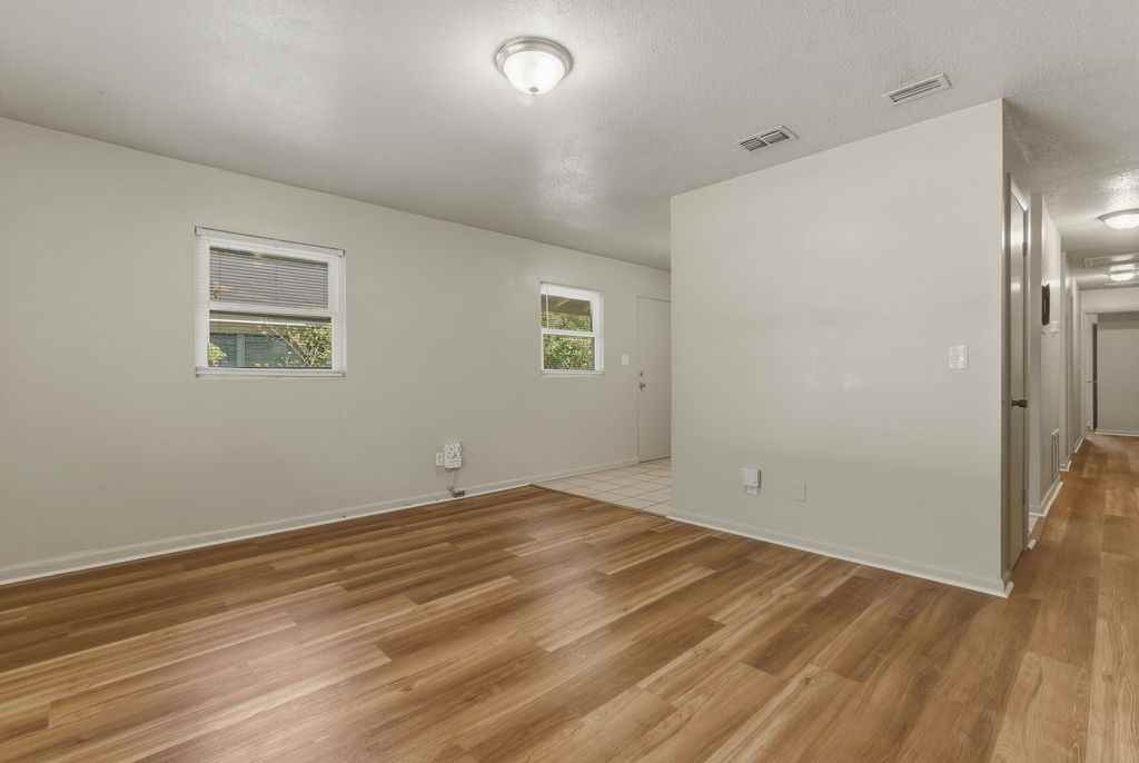 1427 Connecticut St #A - Photo 3 of 15