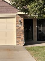 featured image of 12310 Nw Hunter Dr #1