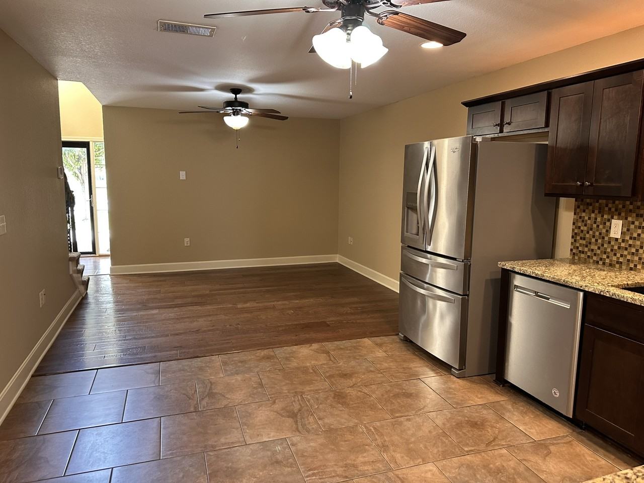 12310 Nw Hunter Dr #1 - Photo 4 of 10