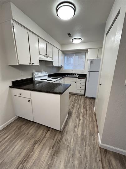 700 Crater Lake Ave #WL87 - Photo 4 of 19