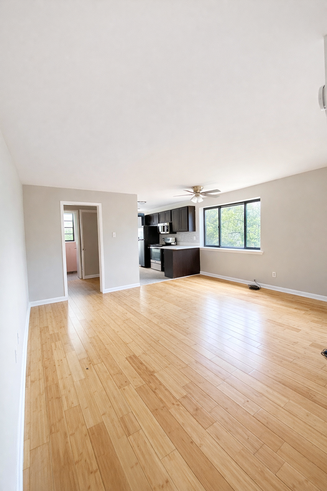 1425 MCFARLAND ROADAPT 101 #101 - Photo 2 of 5