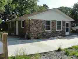 featured image of 2 Greer Ct #2