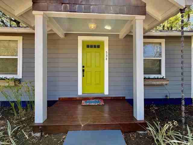 534 W Pennsylvania Ave #1 - Photo 3 of 30