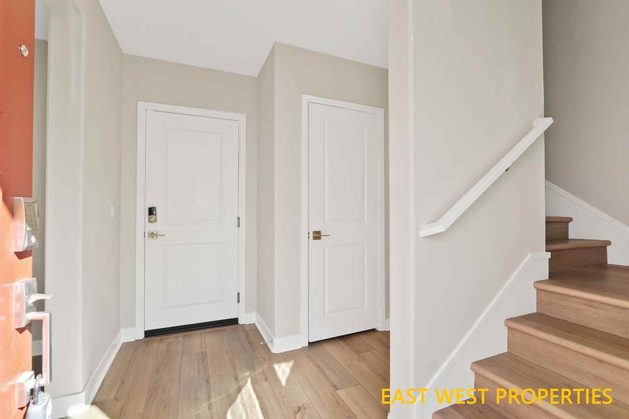 25 Stetson Way #1 - Photo 4 of 37