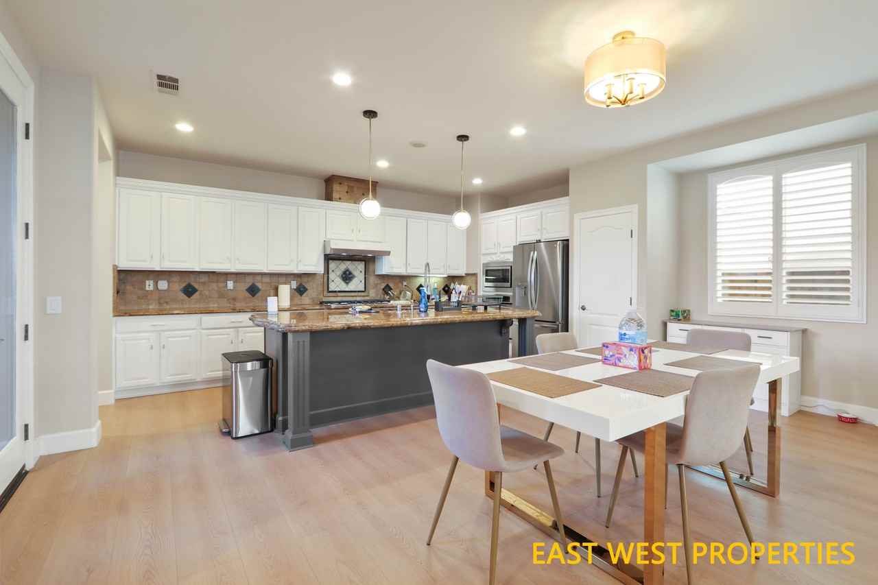 27 Hathaway #1 - Photo 5 of 33