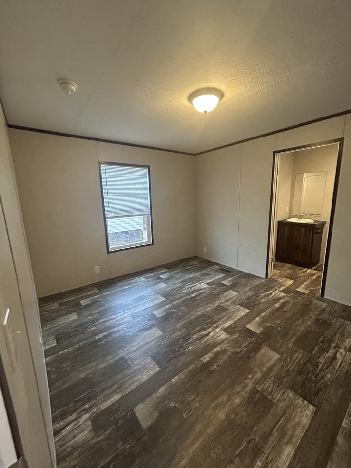 205 Addison St #1 - Photo 7 of 15