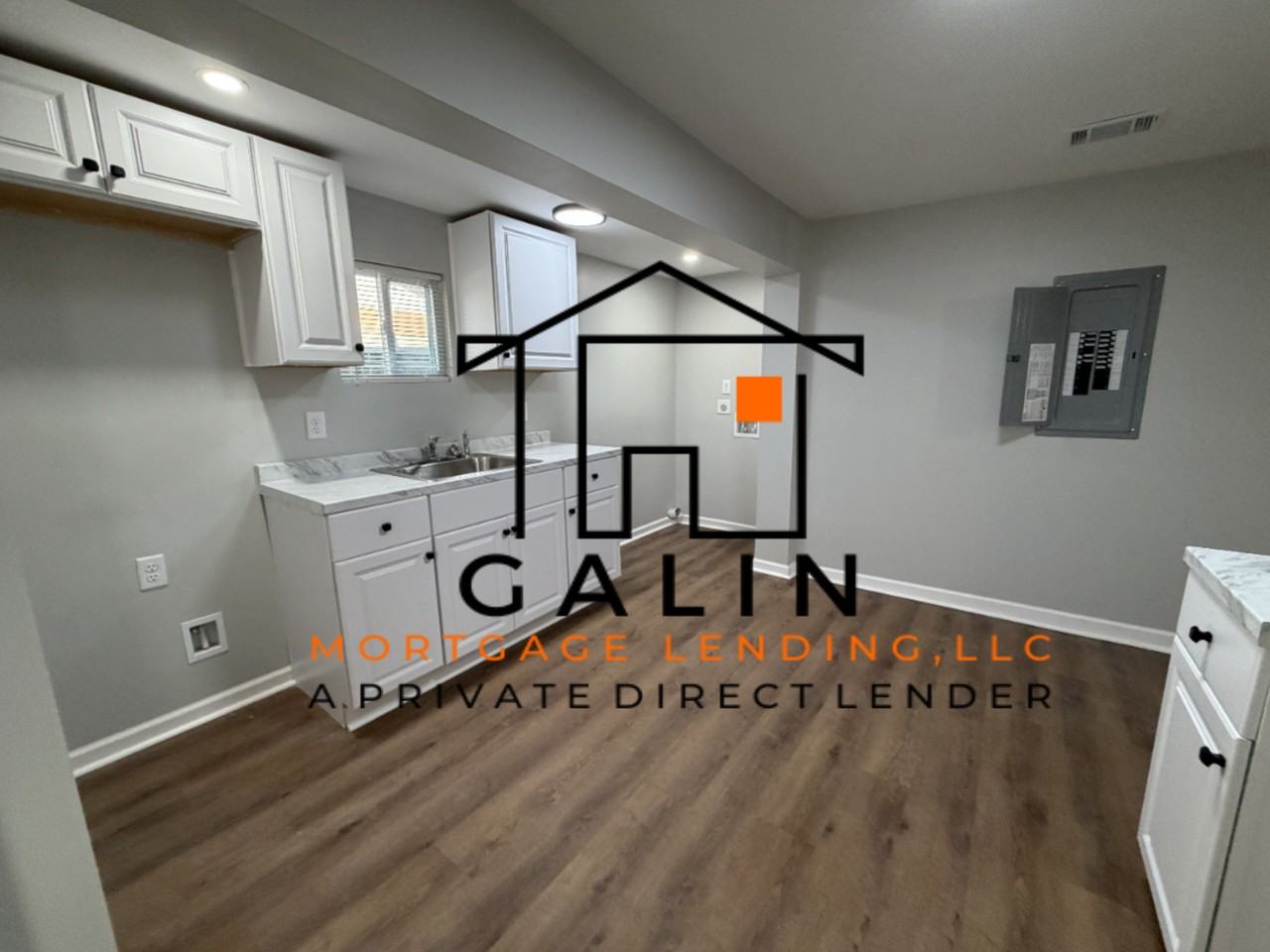 602 W 61st St #1 - Photo 3 of 16