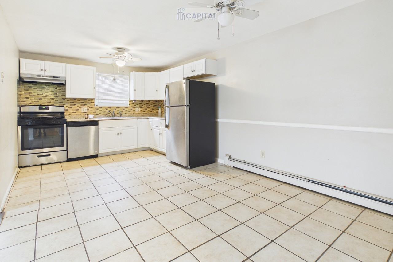 78 Adams Street - 1Apt C #1 - Photo 4 of 16
