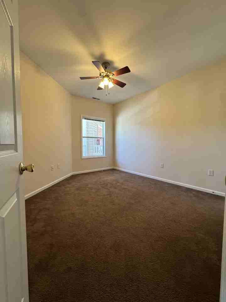 1109 Turtle Creek Road - 1Unit H #1 - Photo 6 of 32