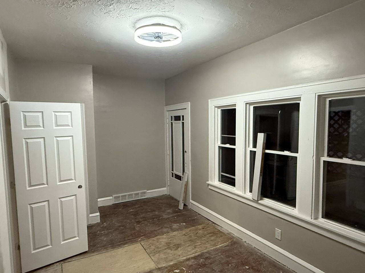 3138 Seymour Ave #DOWN - Photo 7 of 7