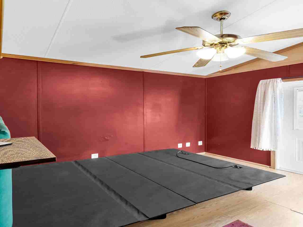 1449 Suncrest St #1 - Photo 7 of 10