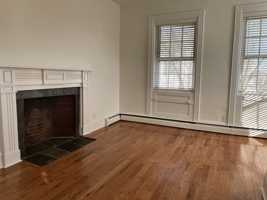 featured image of 17 7th St #4