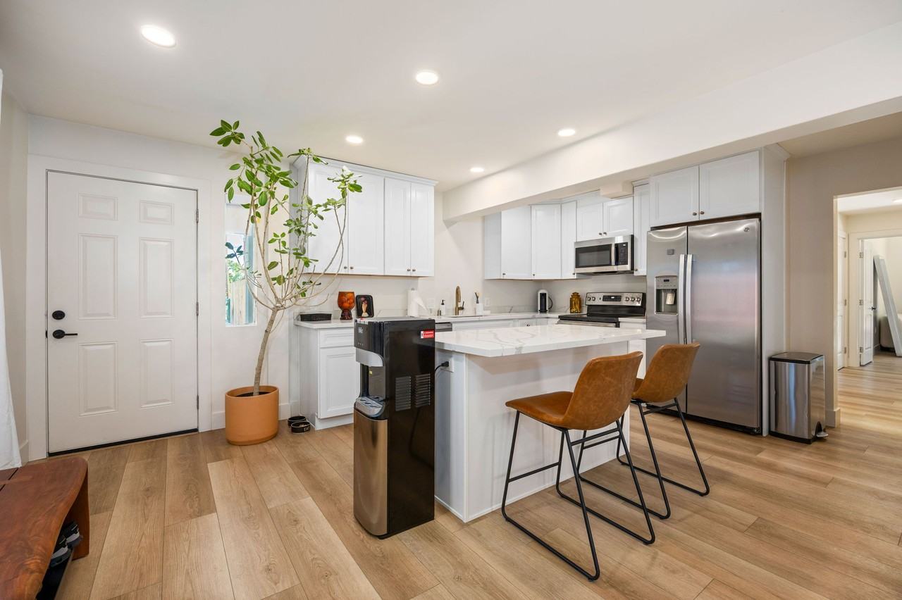 810 California St #1 - Photo 4 of 50