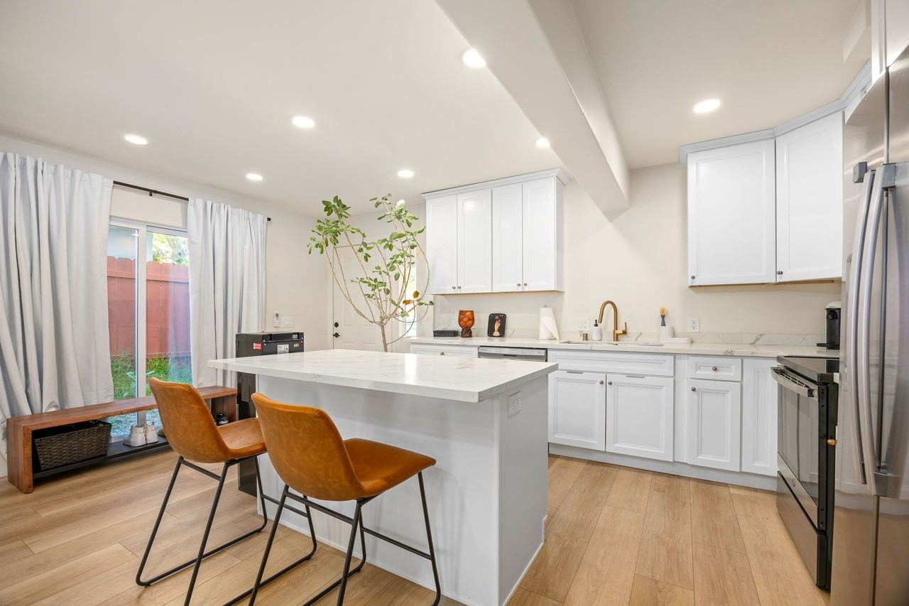 810 California St #1 - Photo 5 of 50