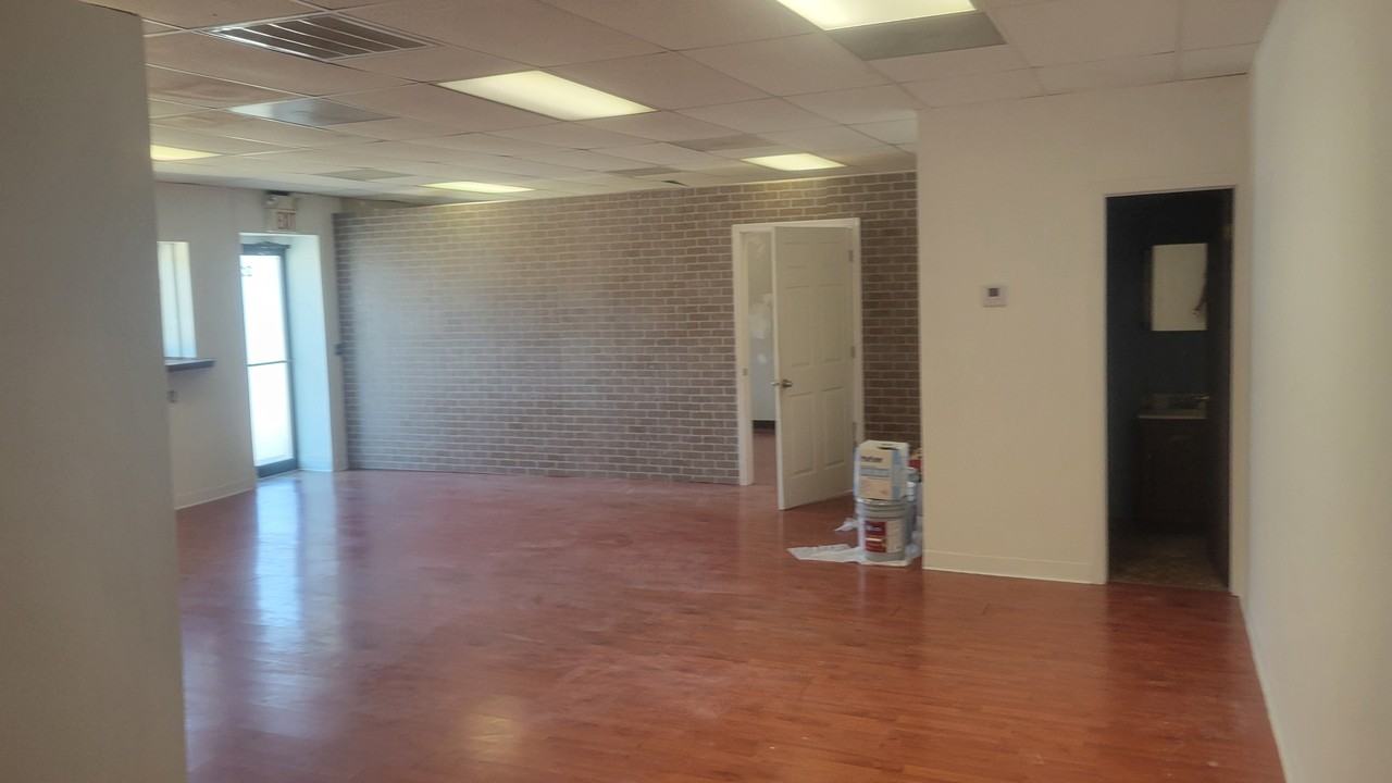 22 Taylor St #1 - Photo 3 of 8