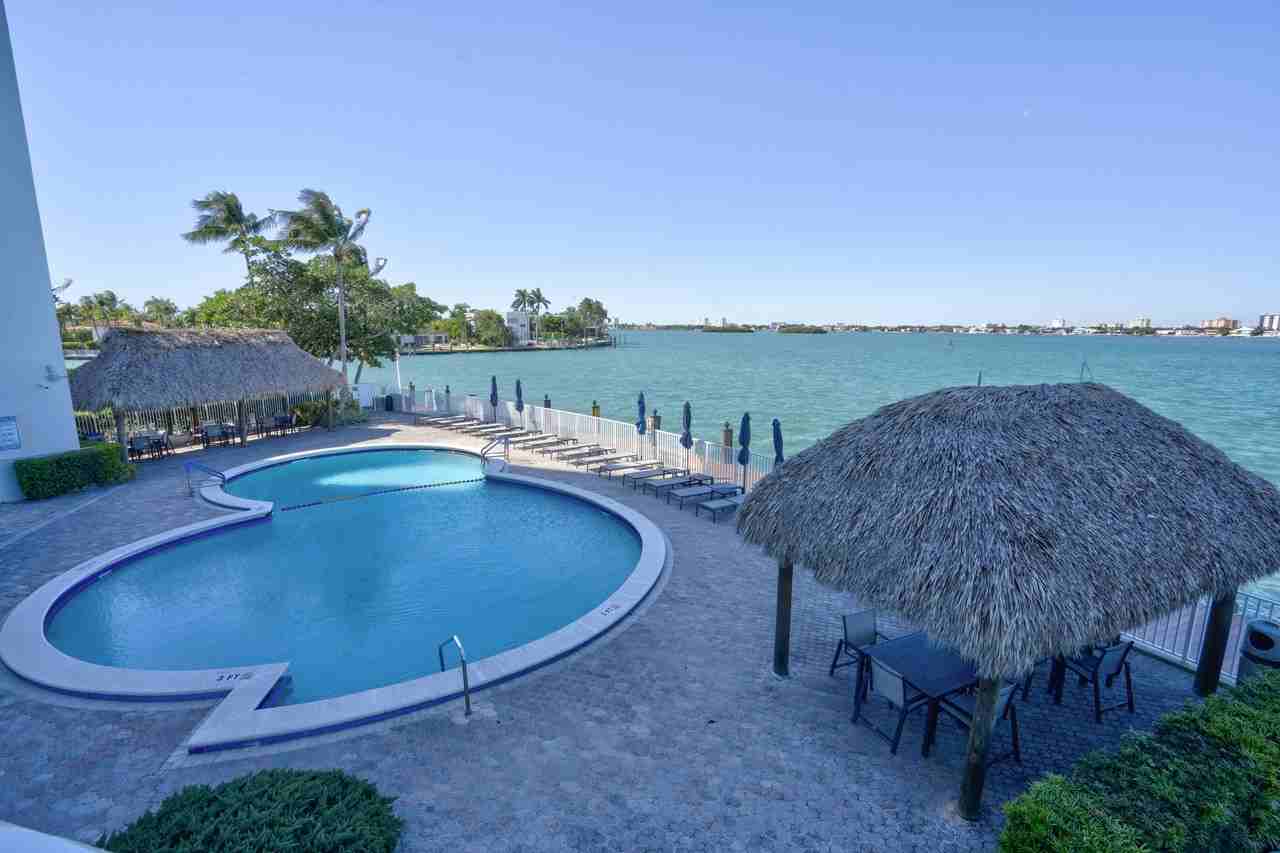 10350 West Bay Harbor Drive - 1Apt 3T #1 - Photo 3 of 10